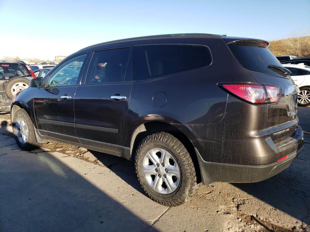 2017 Chevrolet Traverse Ls - foto 2