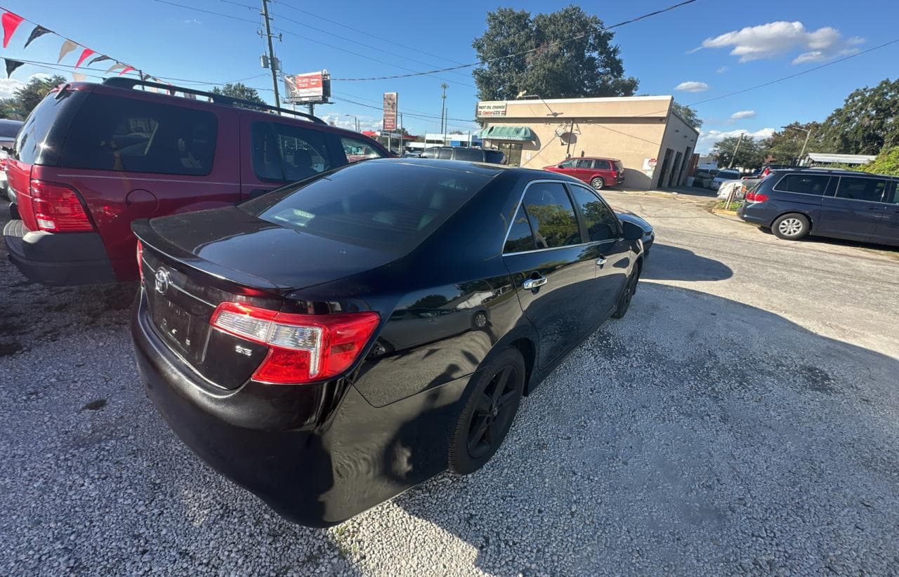 2013 Toyota Camry L - foto 4