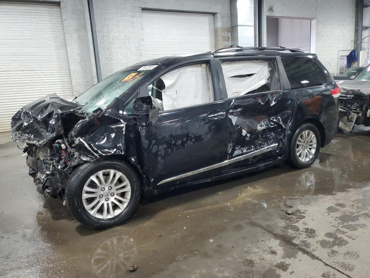 2013 Toyota Sienna Xle