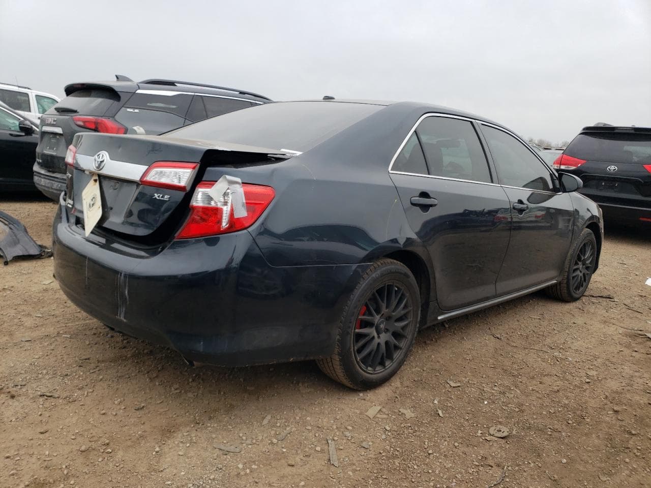 2014 Toyota Camry L - foto 3