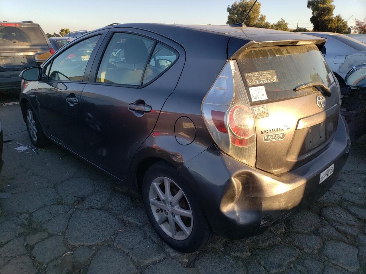 2013 Toyota Prius C - foto 2