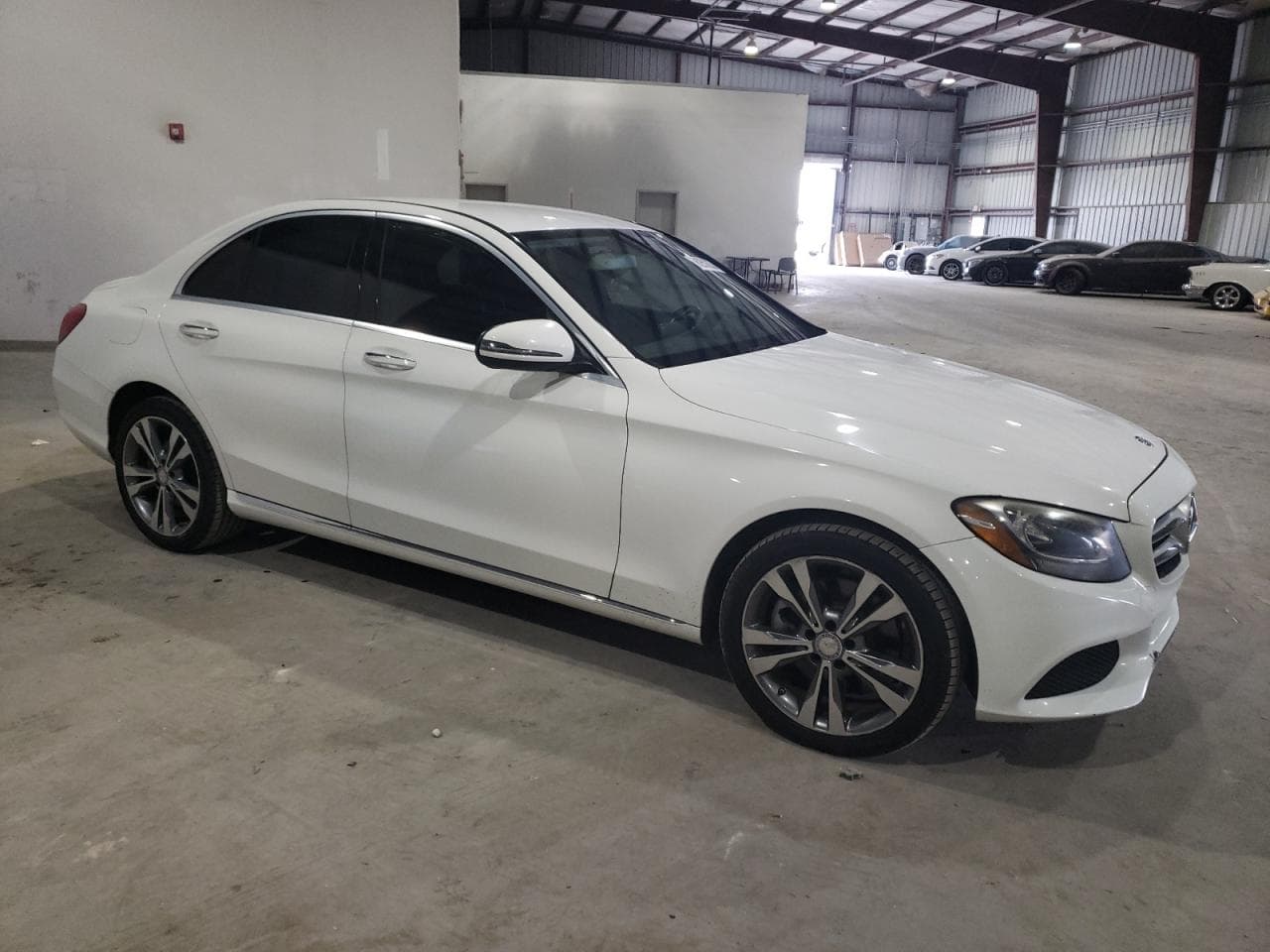 2016 Mercedes-Benz C 300 4Matic - foto 4