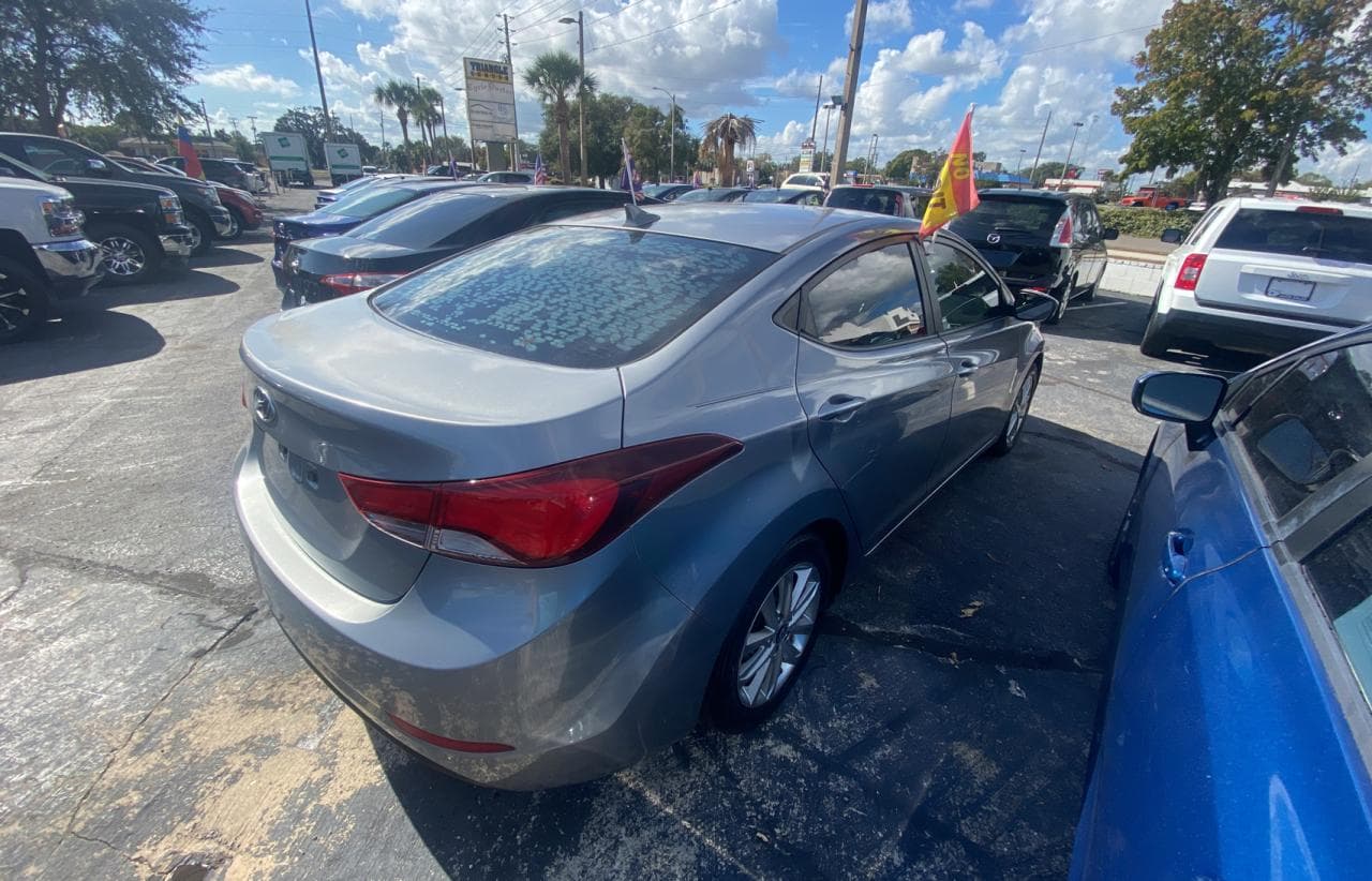 2014 Hyundai Elantra Se - foto 4
