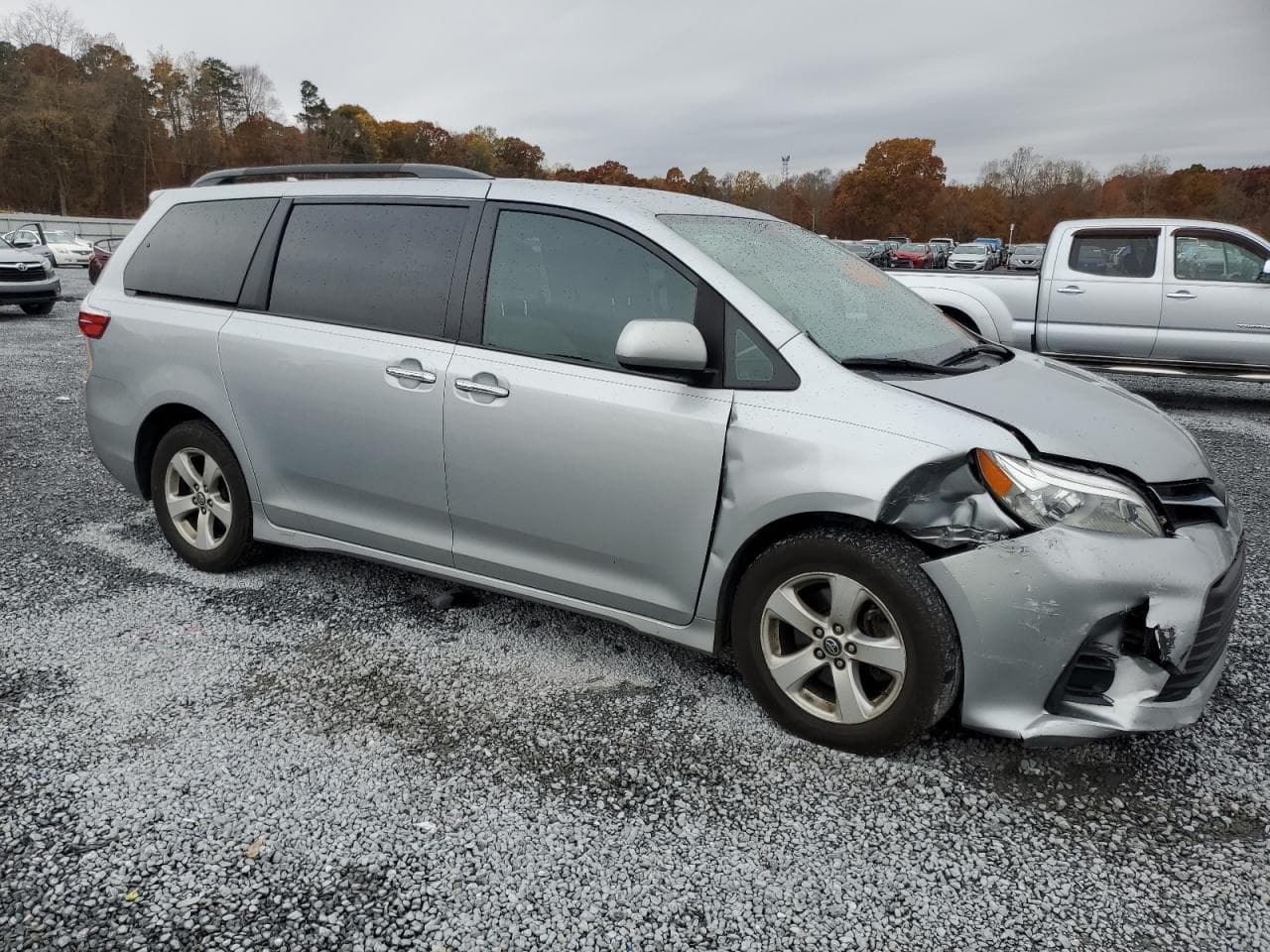 2019 Toyota Sienna Le 8 Passenger - foto 4