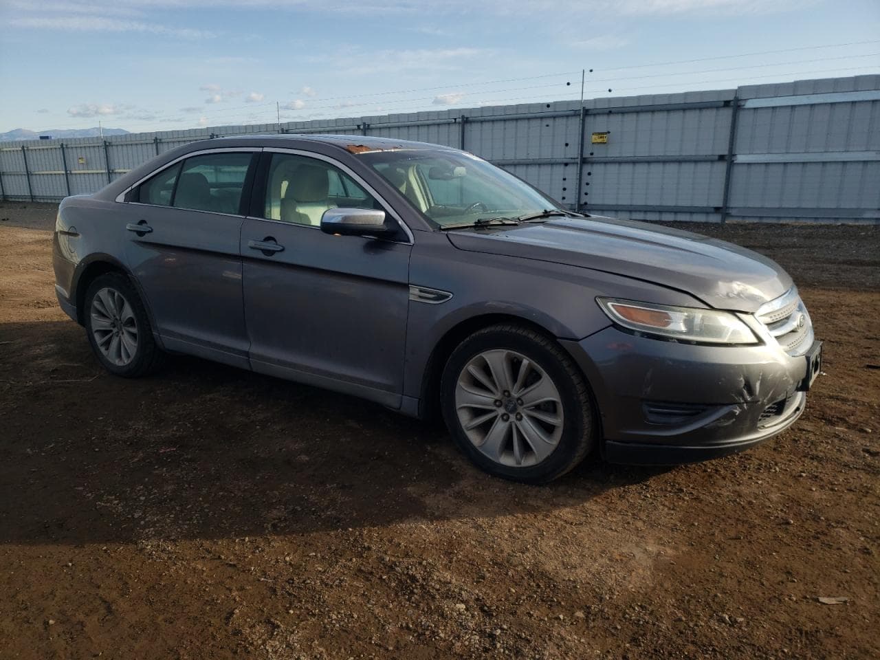 2011 Ford Taurus Limited - foto 4