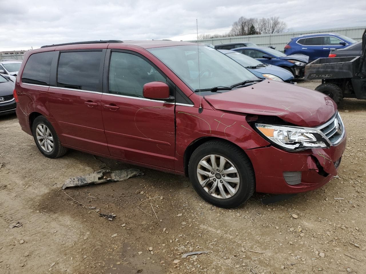 2012 Volkswagen Routan Se - foto 3
