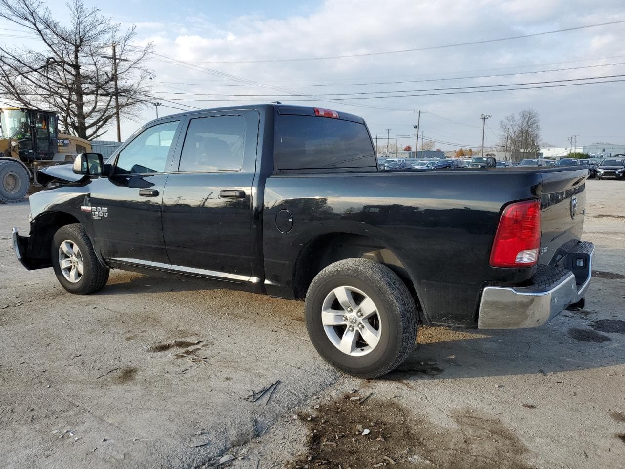 2019 Ram 1500 Classic Tradesman 4X4 5'7 Box - foto 2