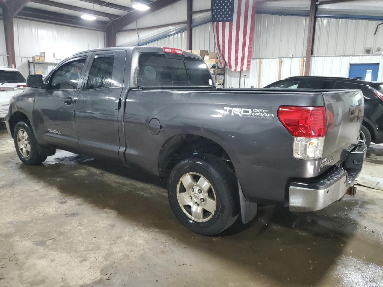 2011 Toyota Tundra Double Cab Sr5 - foto 2