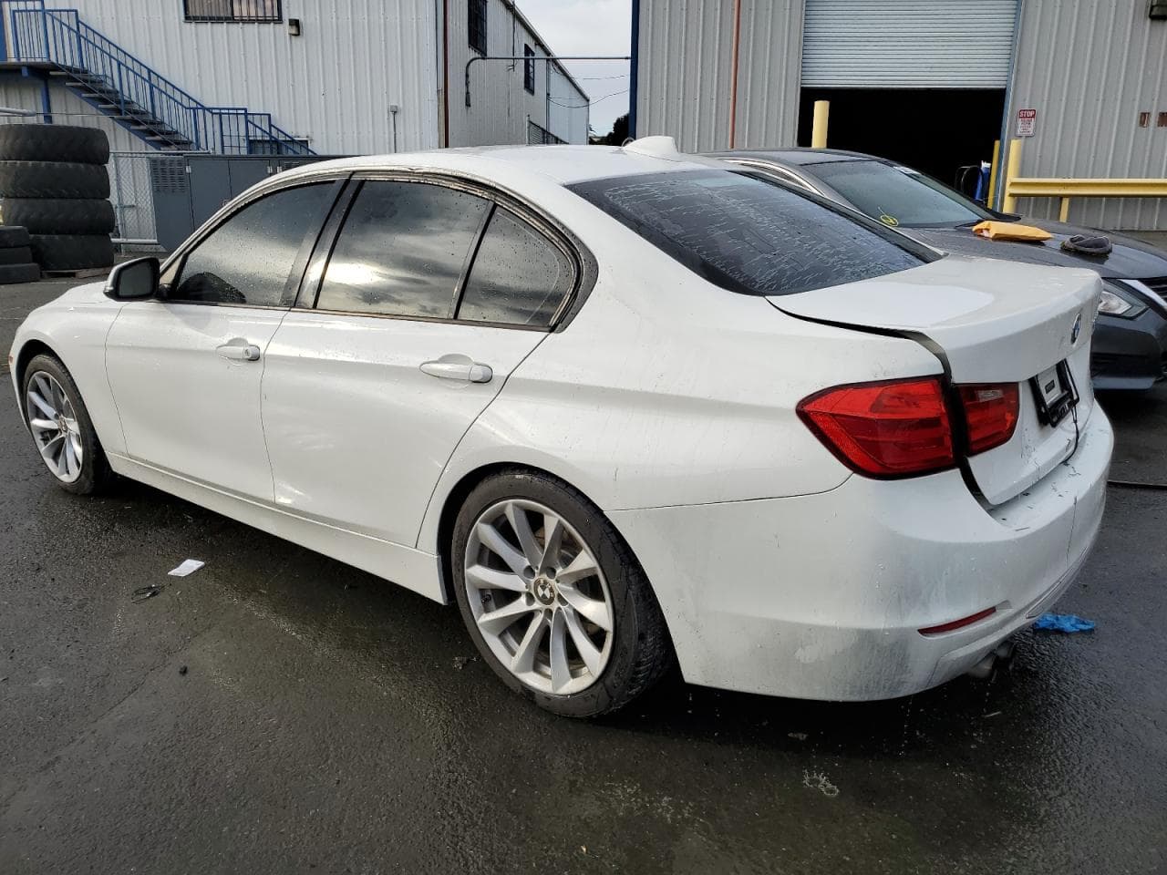 2012 BMW 328 I - foto 2