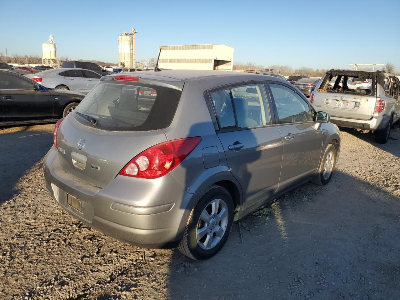 2012 Nissan Versa S - foto 3