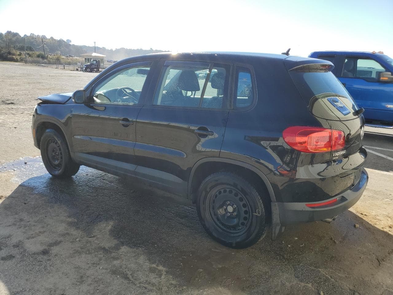 2018 Volkswagen Tiguan Limited 2.0T - foto 2