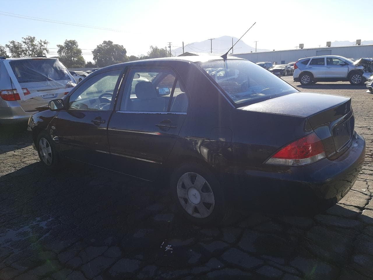 2004 Mitsubishi Lancer Es - foto 2