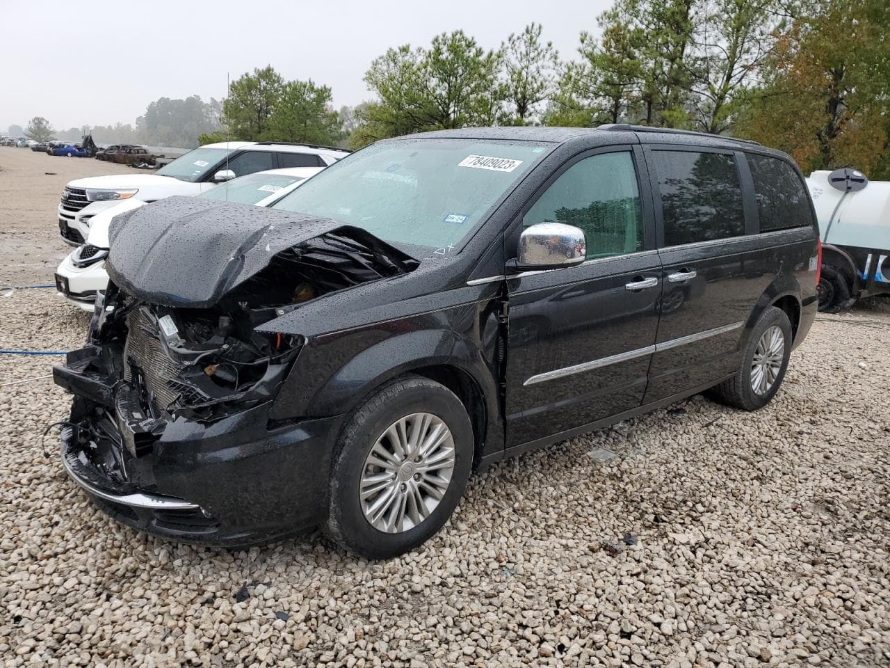 2015 Chrysler Town & Country Touring L - foto 3