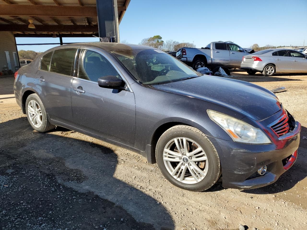 2011 Infiniti G37 - foto 4
