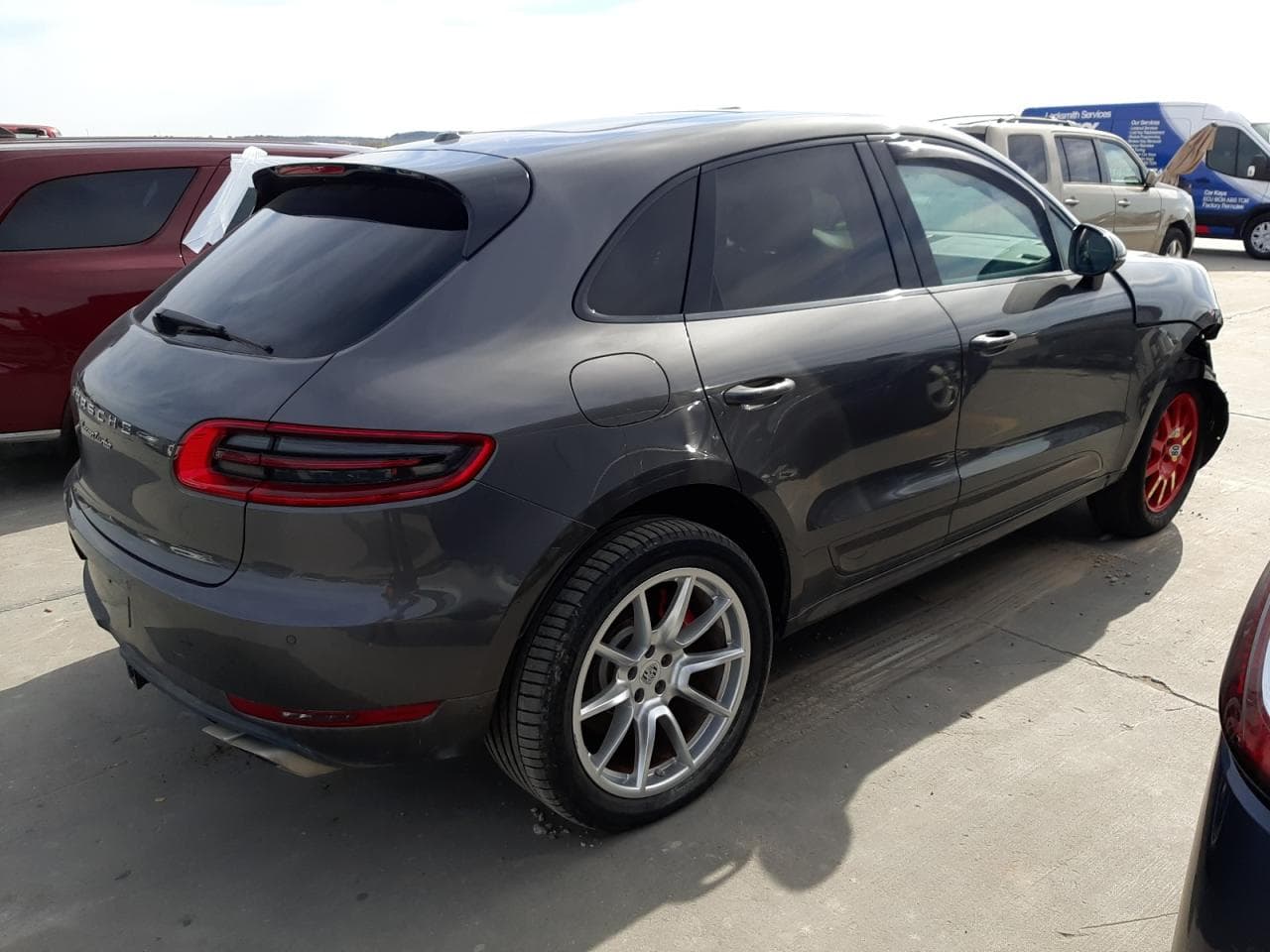 2018 Porsche Macan Turbo - foto 3