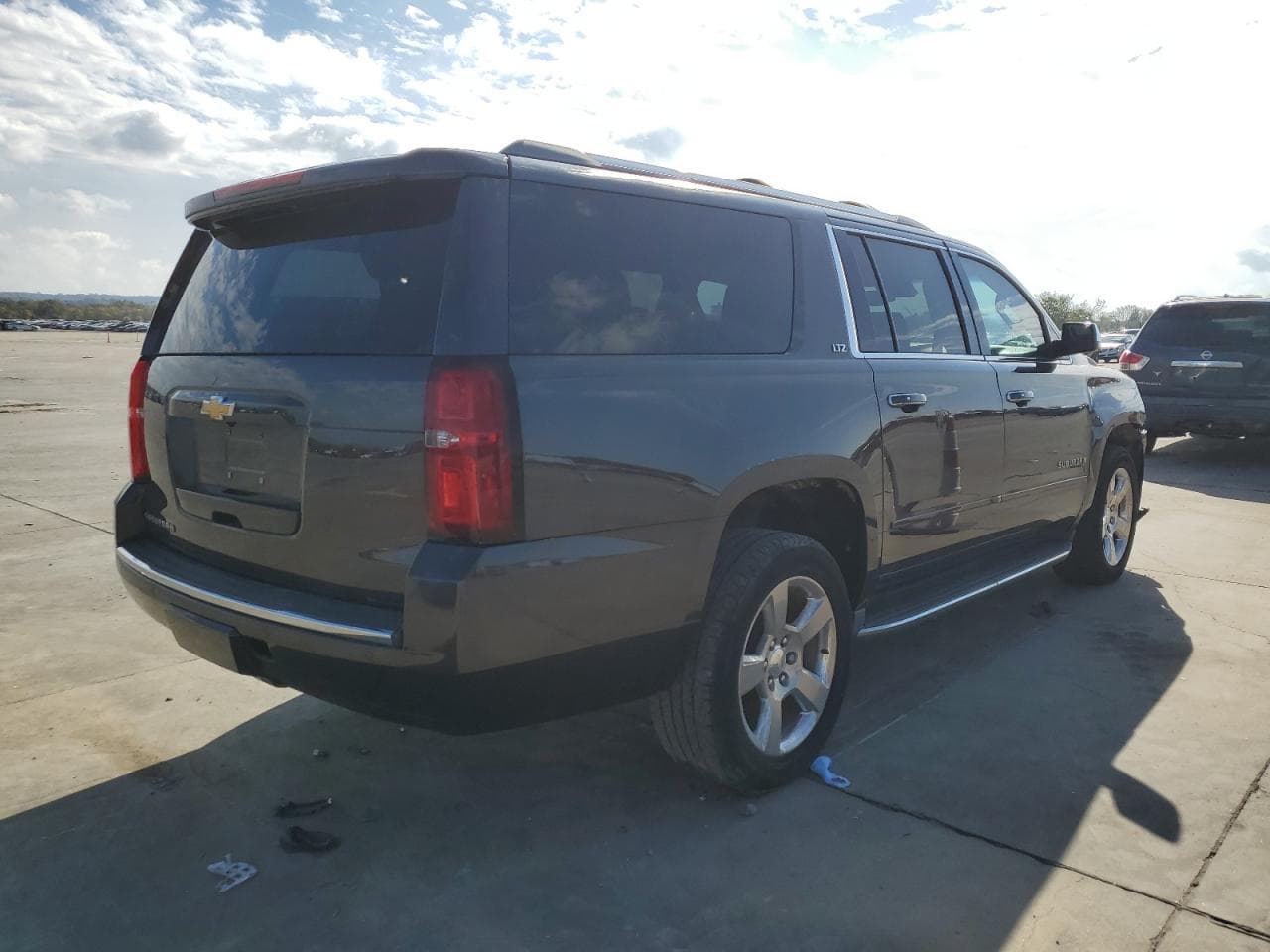 2016 Chevrolet Suburban C1500 Ltz - foto 3