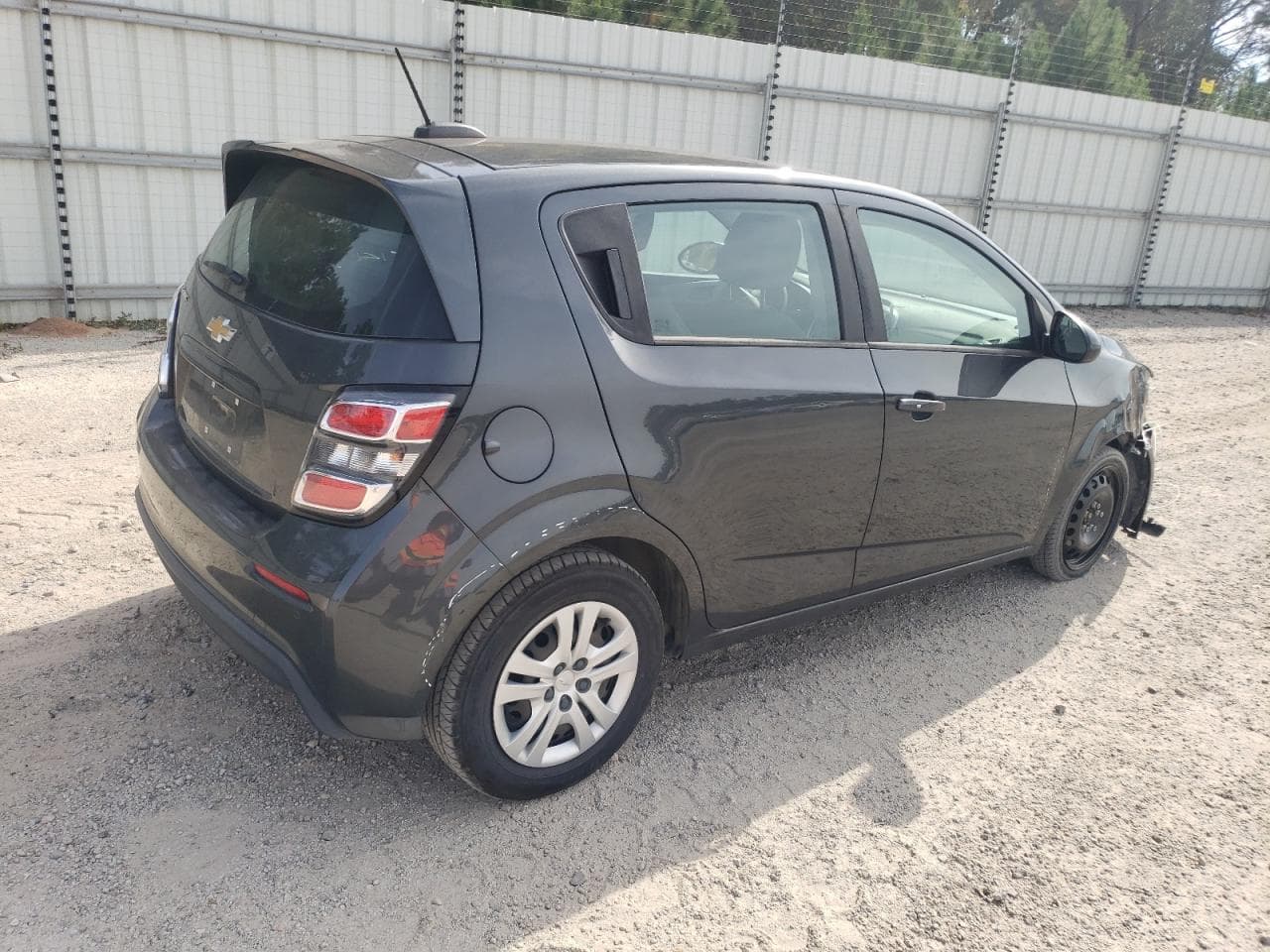 2020 Chevrolet Sonic - foto 4