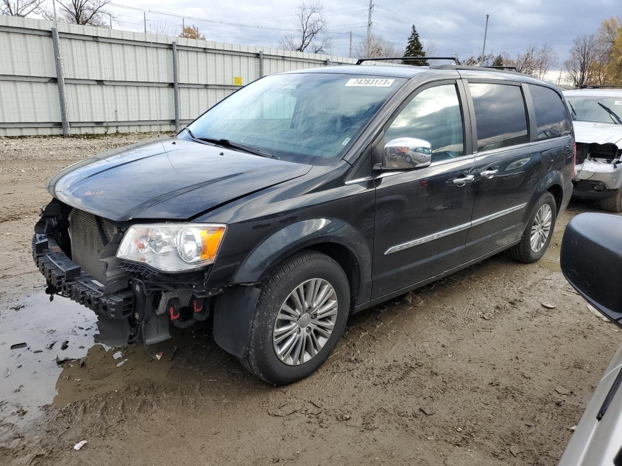 2013 Chrysler Town & Country Touring-L