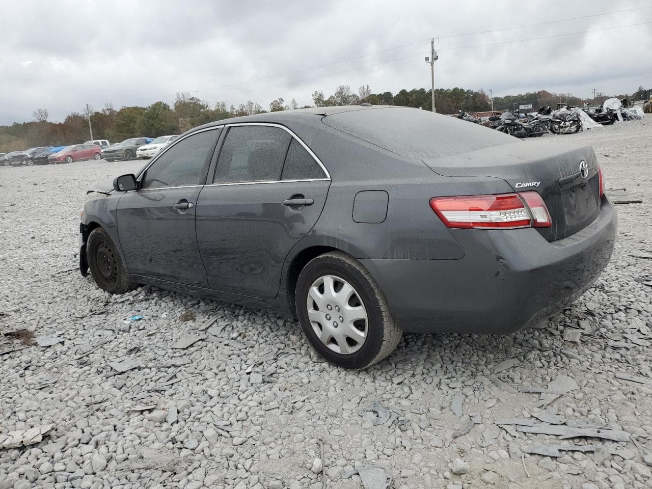 2011 Toyota Camry Base - foto 2