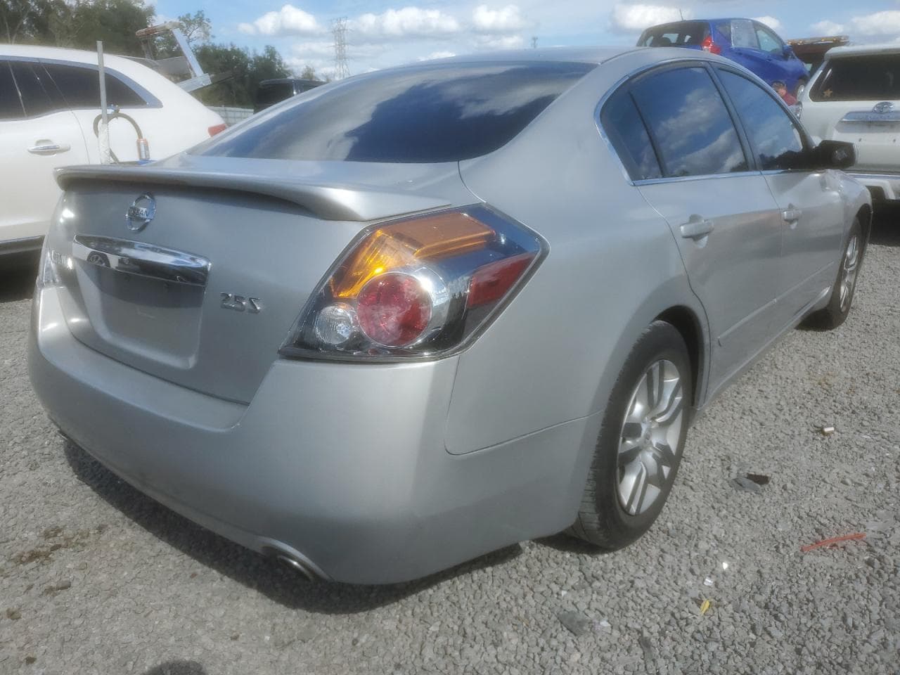 2011 Nissan Altima 2.5 - foto 3