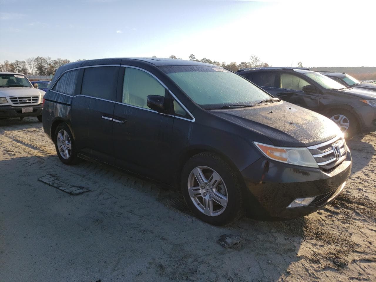 2012 Honda Odyssey Touring - foto 4