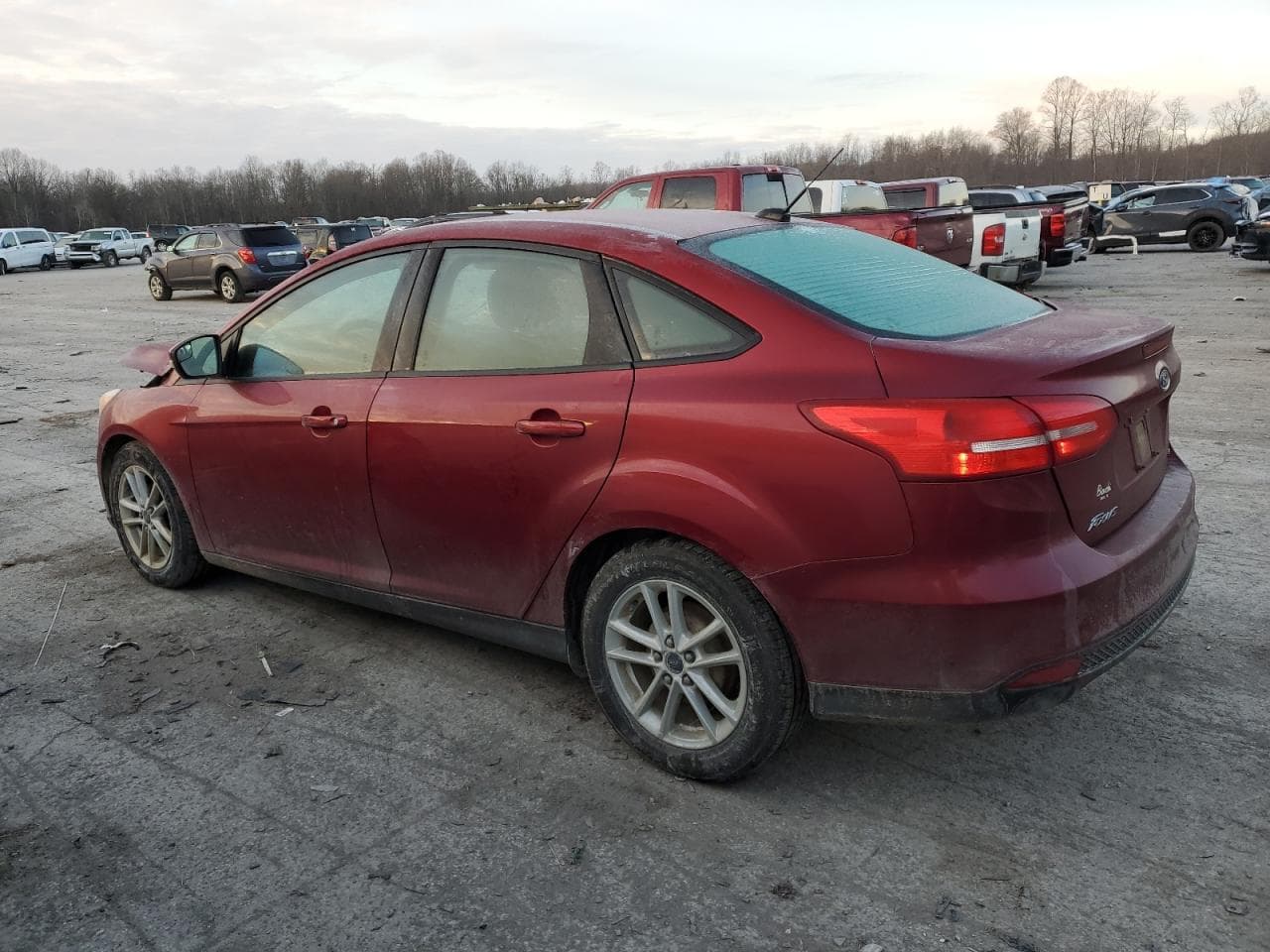 2015 Ford Focus Se - foto 2