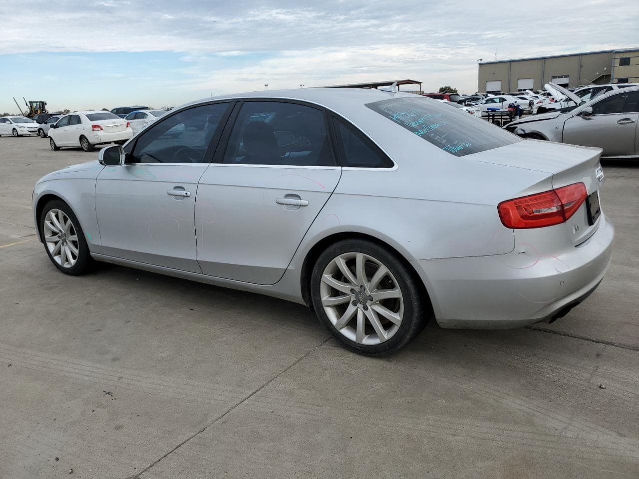 2013 Audi A4 2.0T Premium - foto 2