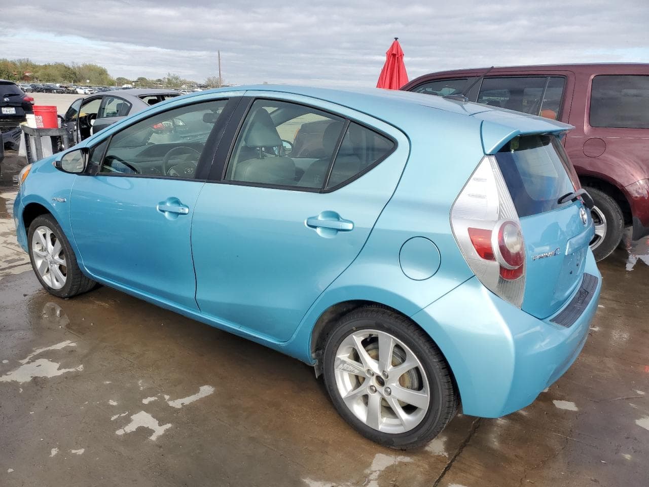 2014 Toyota Prius C - foto 2
