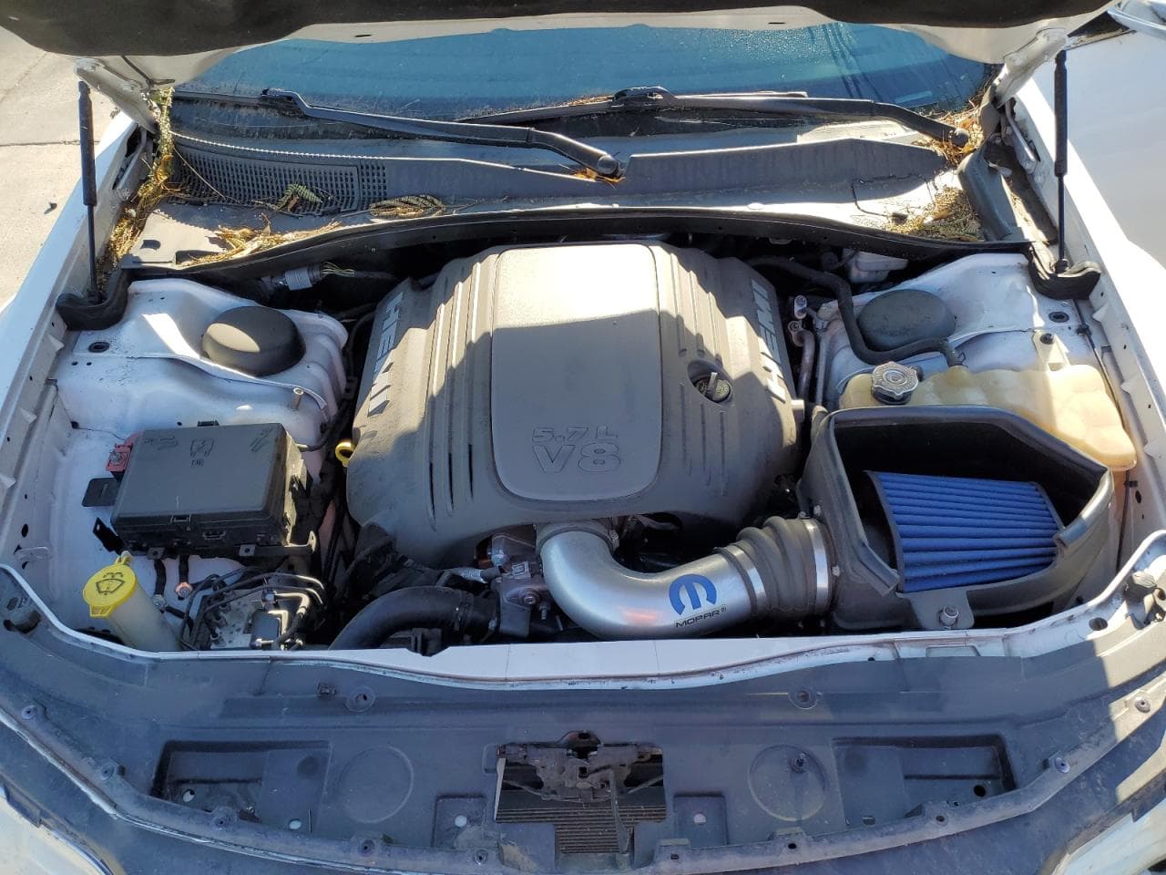 2015 Chrysler 300C - foto 3