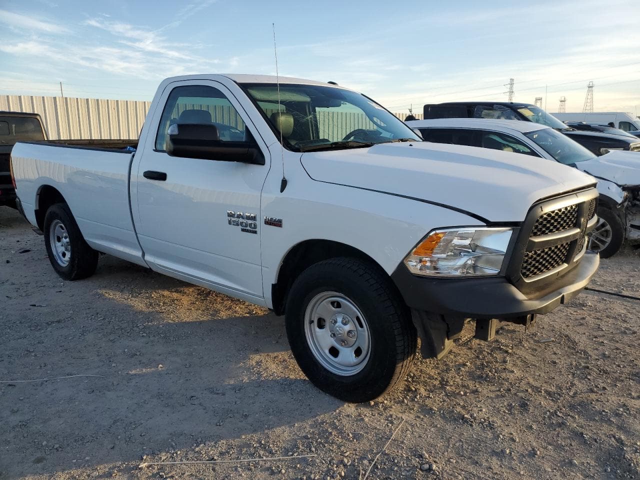 2022 Ram 1500 Classic Tradesman - foto 4