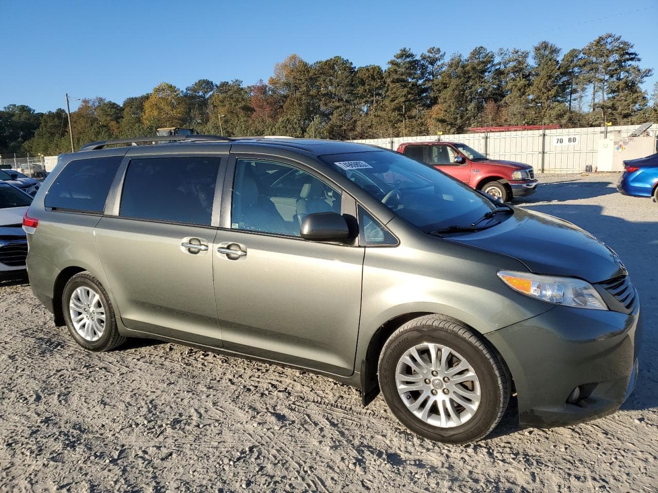 2013 Toyota Sienna Xle - foto 4