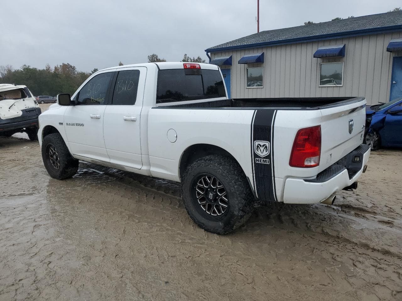 2011 Dodge Ram 1500 - foto 2