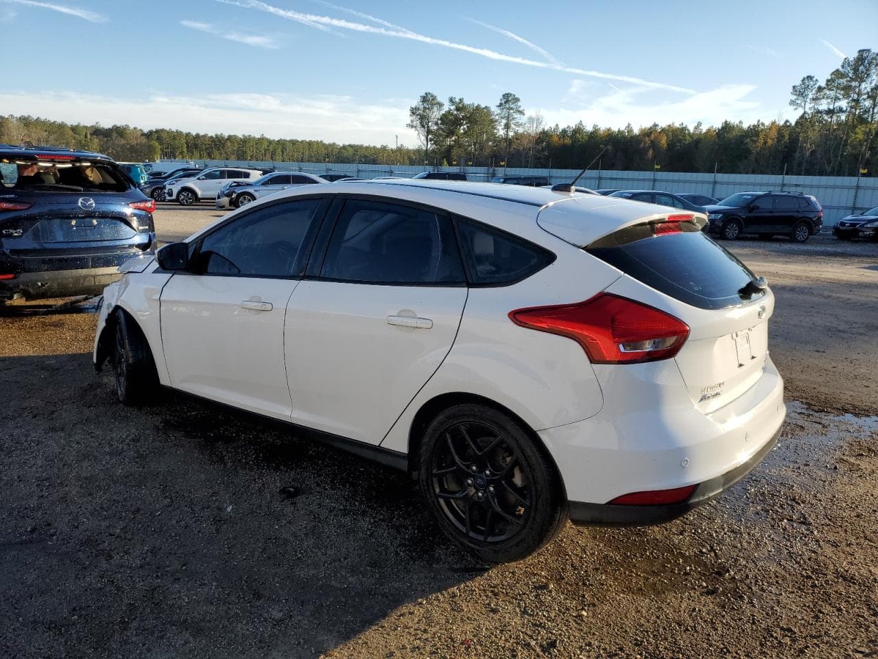 2016 Ford Focus Se - foto 2