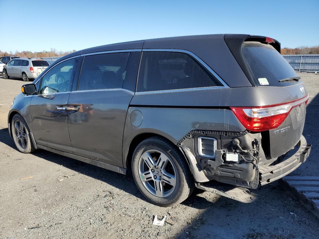 2011 Honda Odyssey Touring/Touring Elite - foto 2