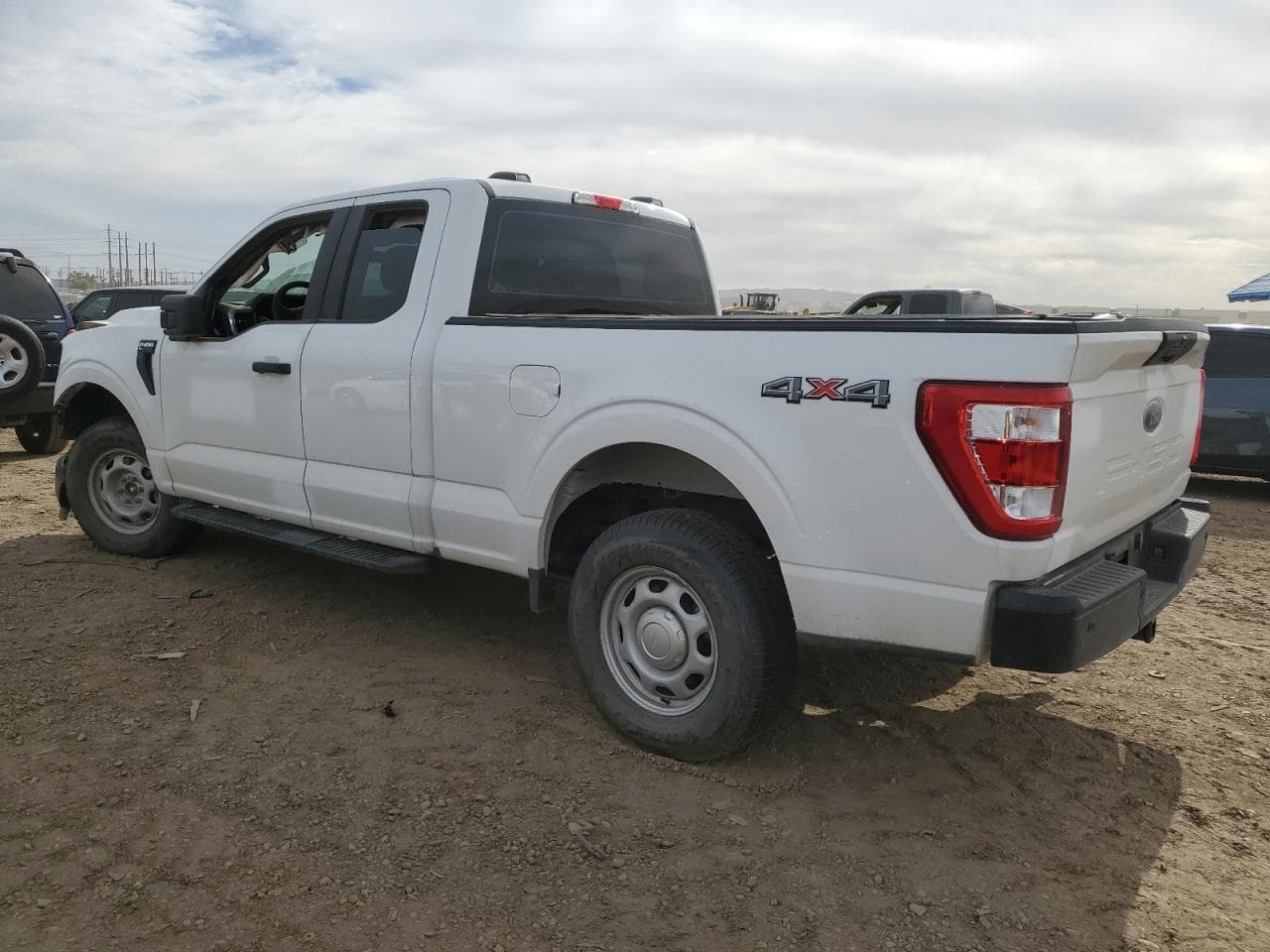 2022 Ford F150 Super Cab - foto 2