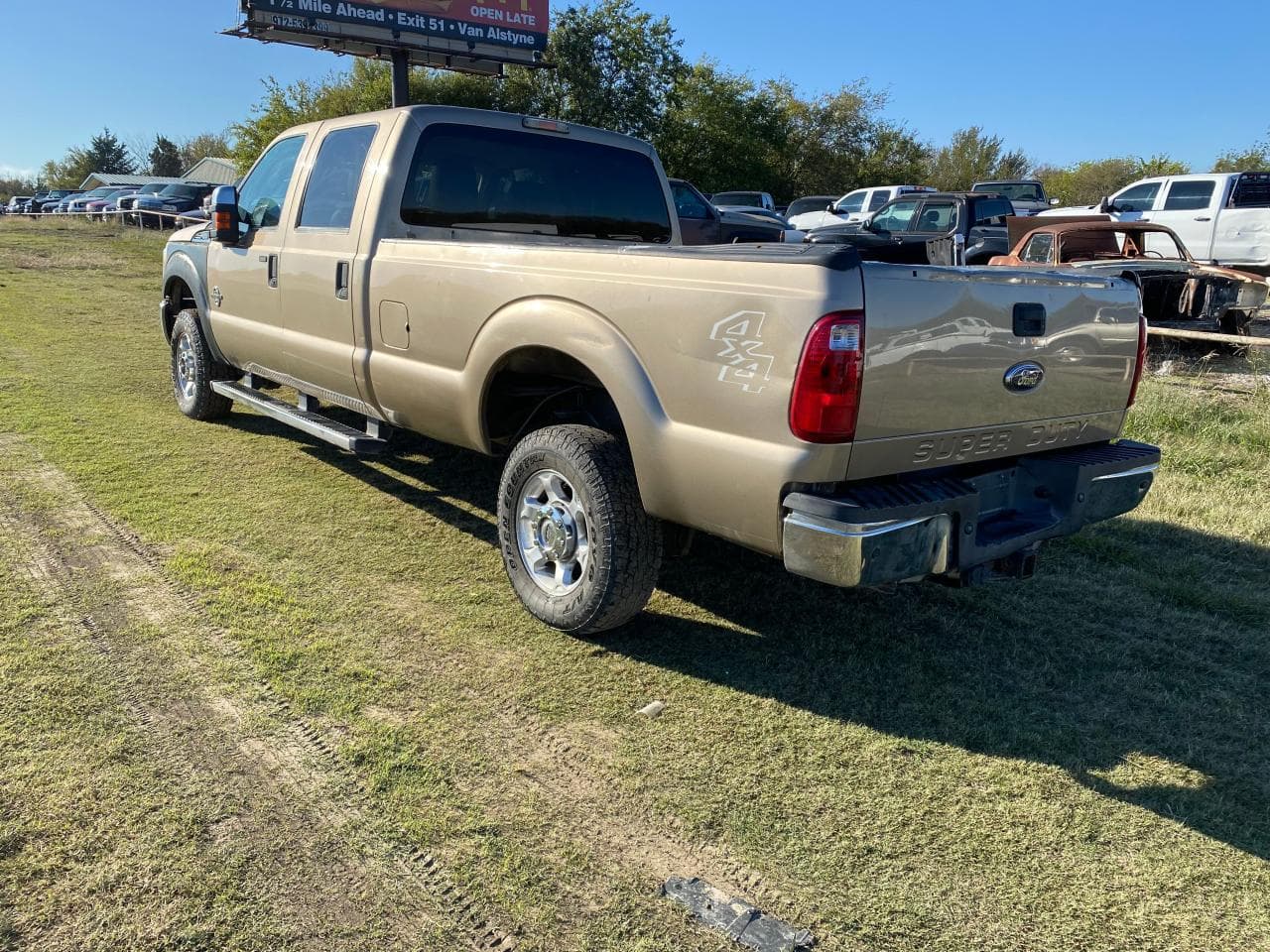 2011 Ford F350 Super Duty - foto 3