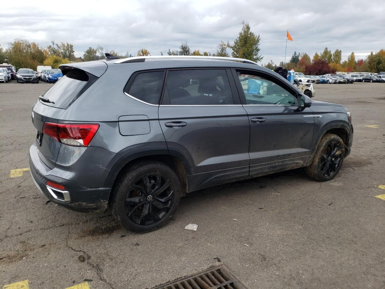 2023 Volkswagen Taos z USA