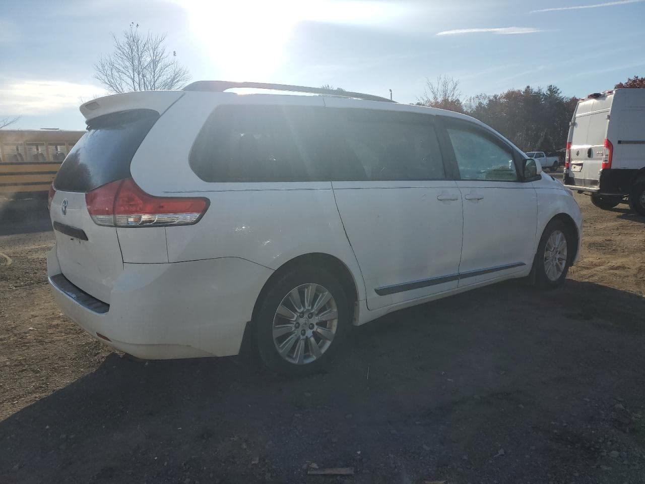 2013 Toyota Sienna Xle - foto 3
