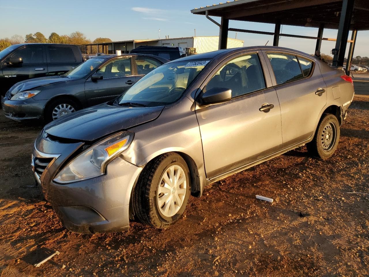 2017 Nissan Versa 1.6 S+