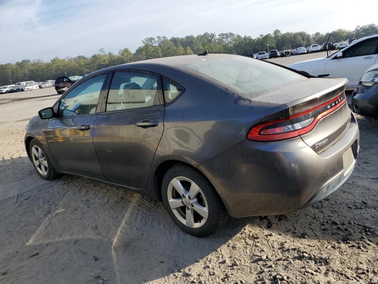 2015 Dodge Dart Sxt - foto 2