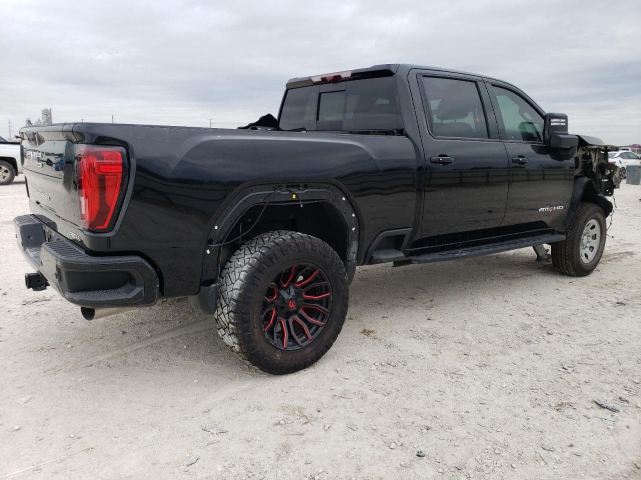 2022 GMC Sierra K2500 At4 - foto 3