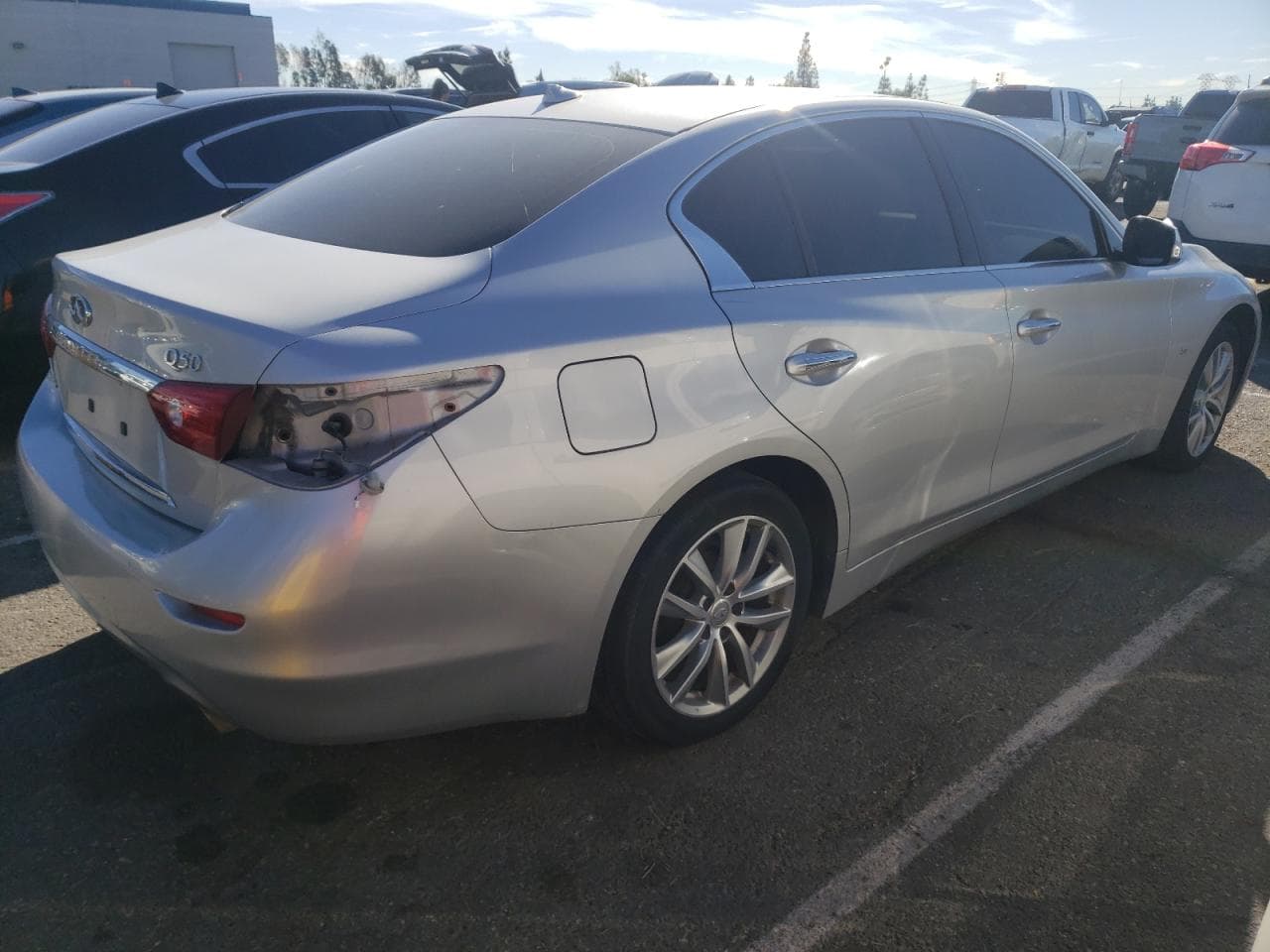 2014 Infiniti Q50 Base - foto 3
