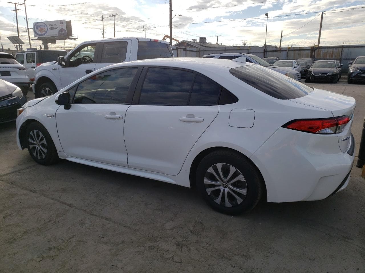 2021 Toyota Corolla Hybrid Le - foto 2
