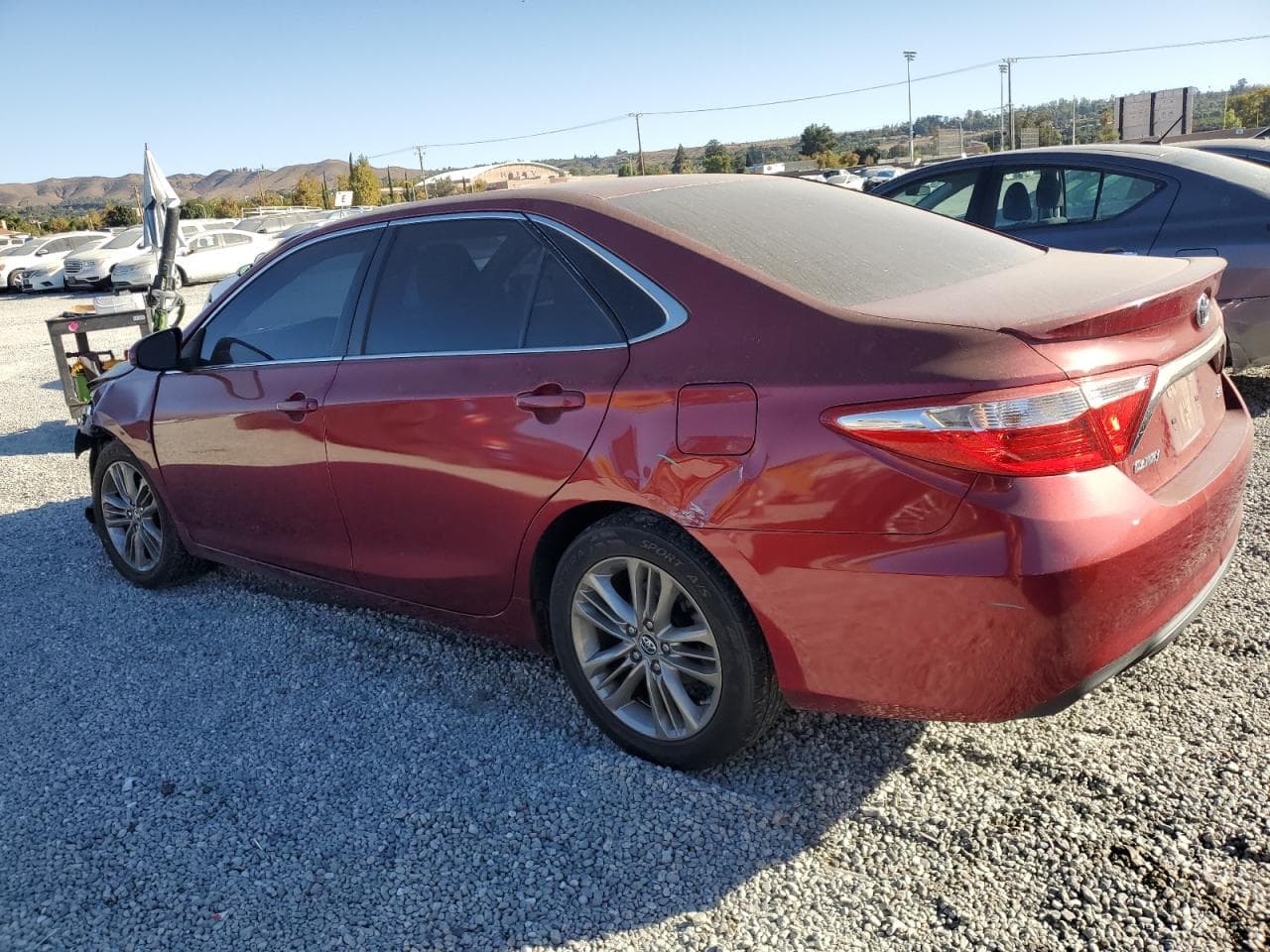 2017 Toyota Camry Se - foto 2