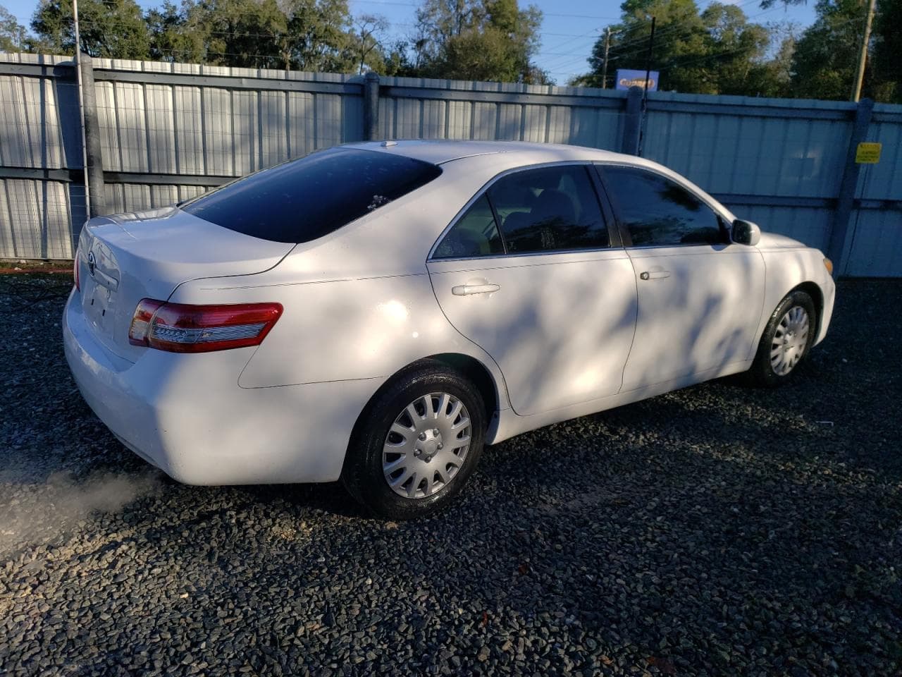 2011 Toyota Camry Base - foto 3