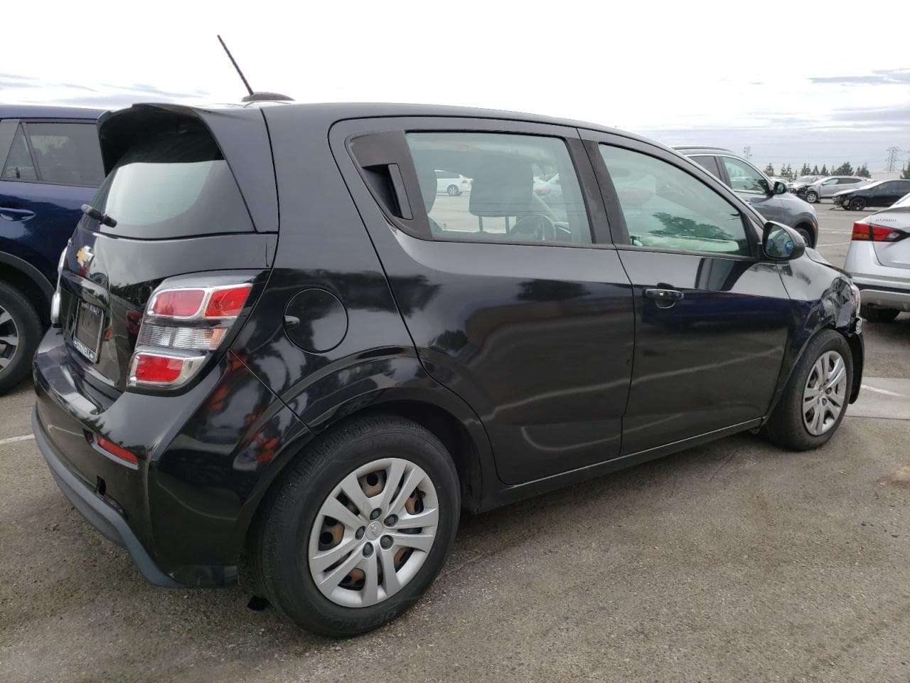 2020 Chevrolet Sonic - foto 3