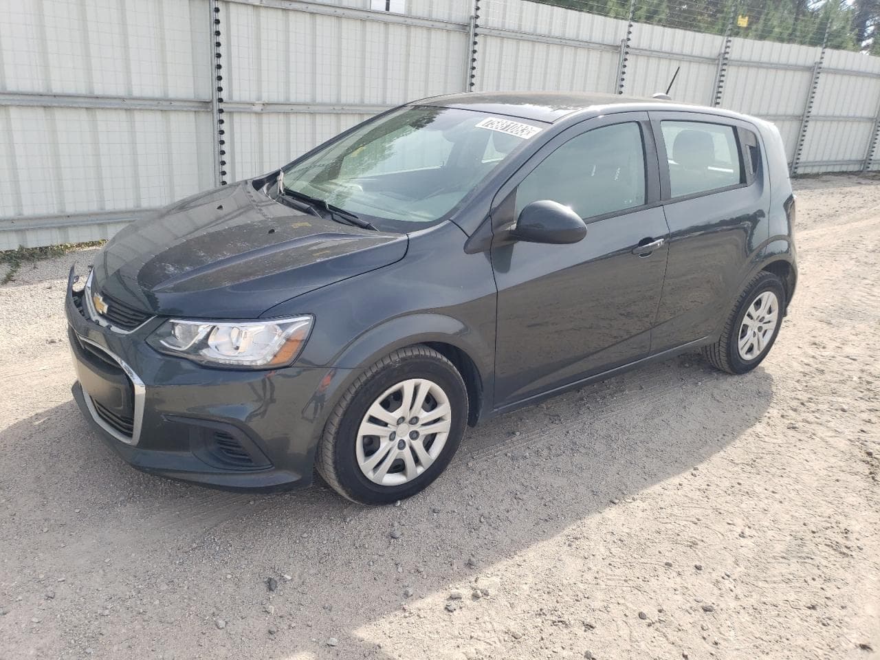 2020 Chevrolet Sonic - foto 2