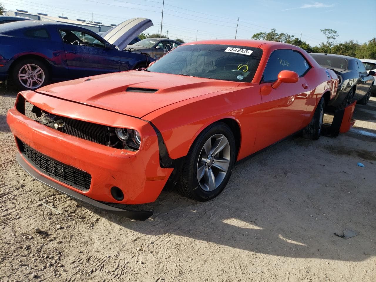 2016 Dodge Challenger Sxt