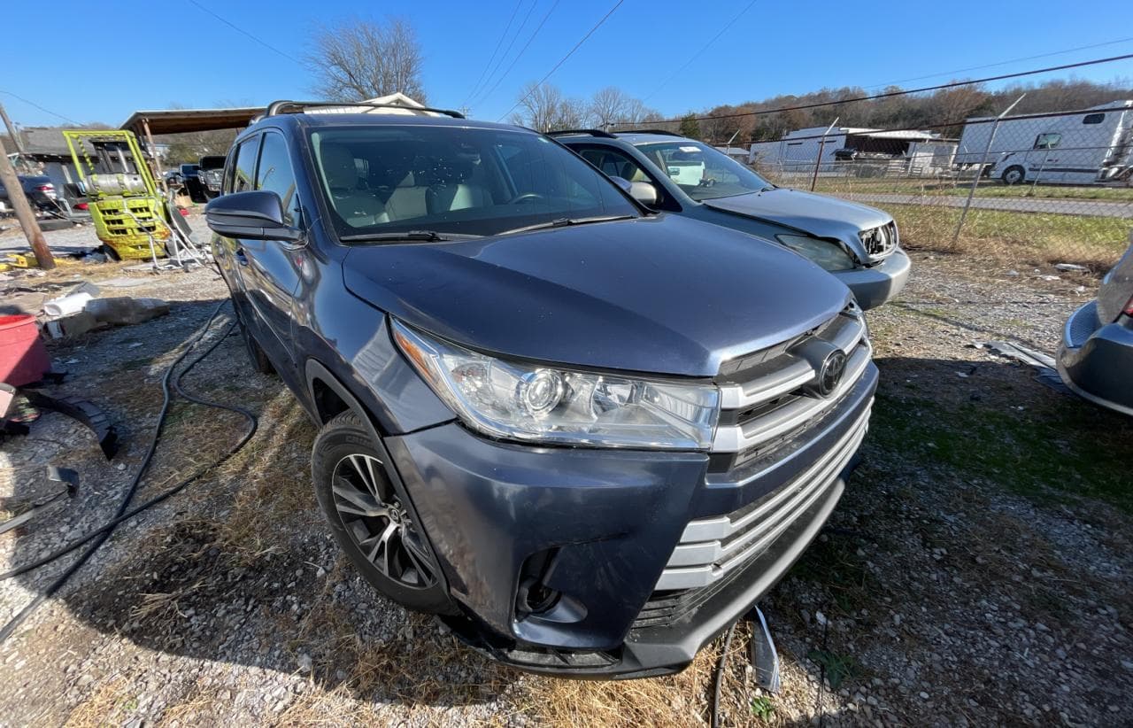 2018 Toyota Highlander Le