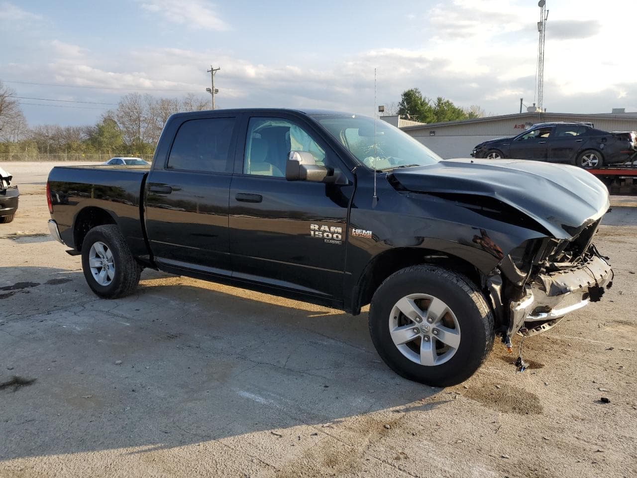 2019 Ram 1500 Classic Tradesman 4X4 5'7 Box - foto 4